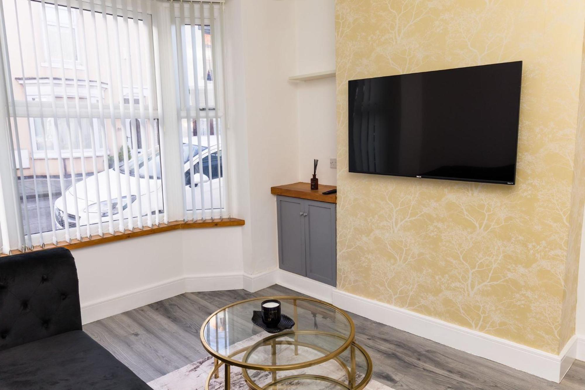 Muriel Retreat - Central Location - Free Parking, Fast Wifi, Smarttv With Netflix By Yoko Property Villa Redcar Kültér fotó